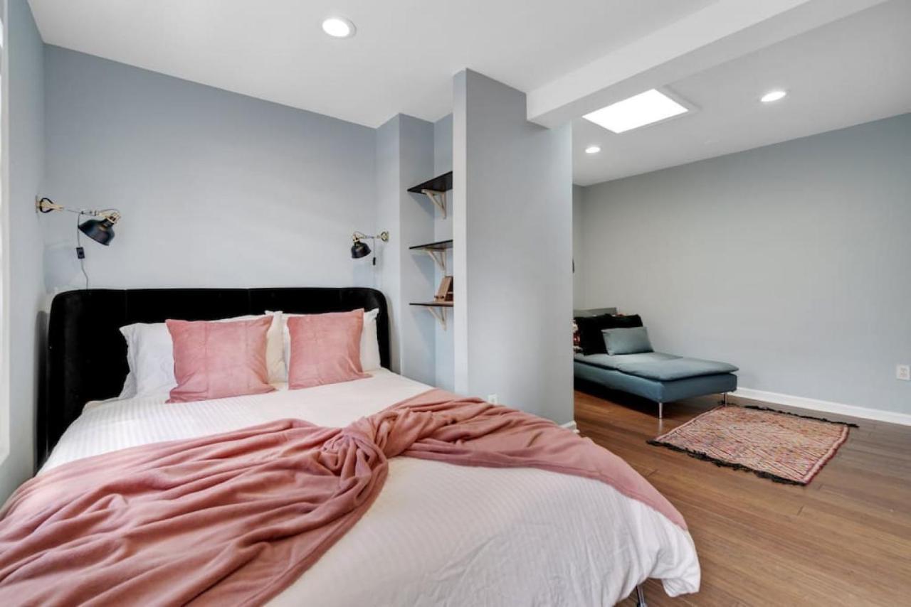 Stylish Rowhome-Fishtown-Near Shops فيلادلفيا المظهر الخارجي الصورة